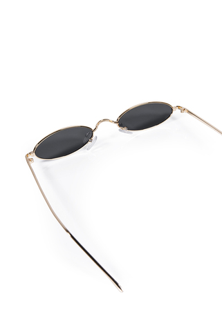 Μονόχρωμα γυαλιά ηλίου με οβάλ μεταλλικό σκελετό - ΜΑΥΡΟ