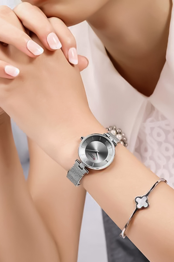 Curren 9031 Μονόχρωμο ρολόι με στρας