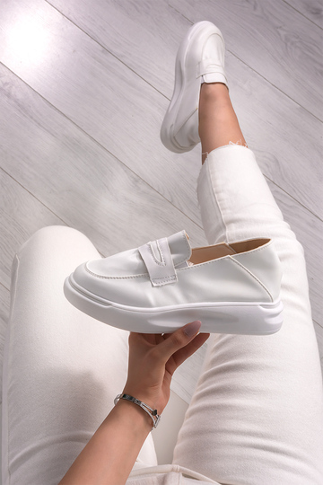 Γυναικεία loafers δερματίνη