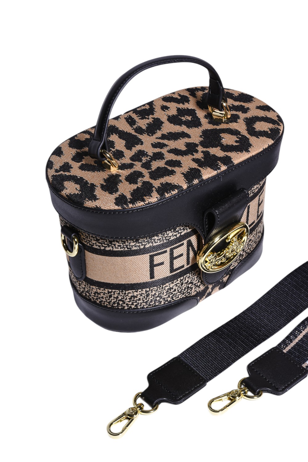 Fenstyle τσάντα με ιδιαίτερο κούμπωμα