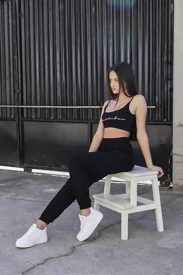 Σετ με crop top και λεπτομέρειες - ΜΑΥΡΟ