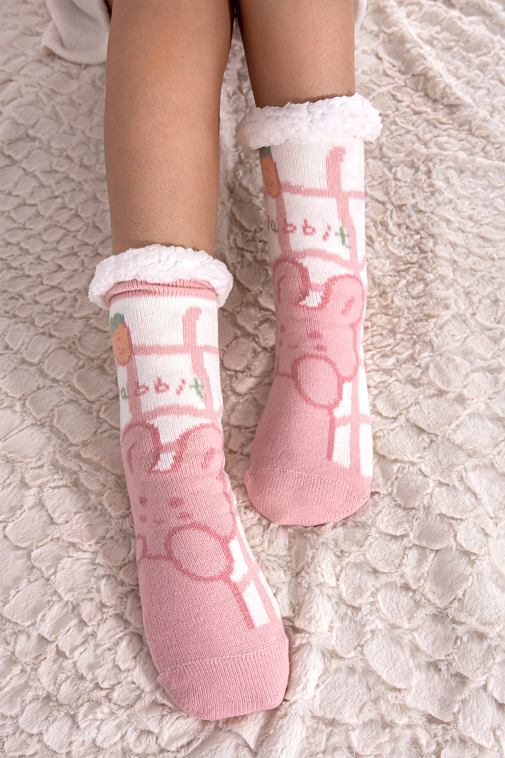 Χειμερινές κάλτσες με σχέδιο Rabbit