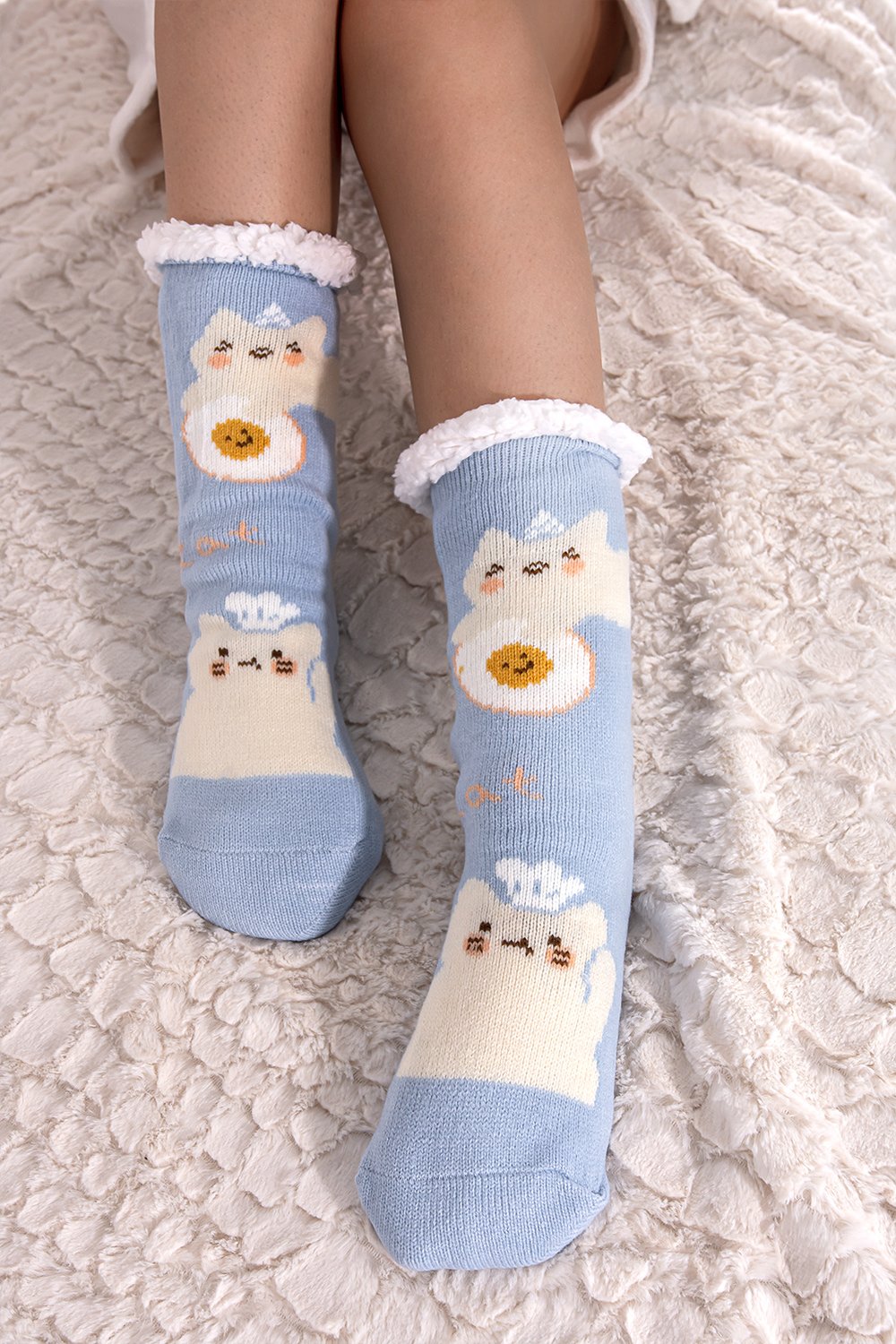 Χειμερινές κάλτσες με γάτα