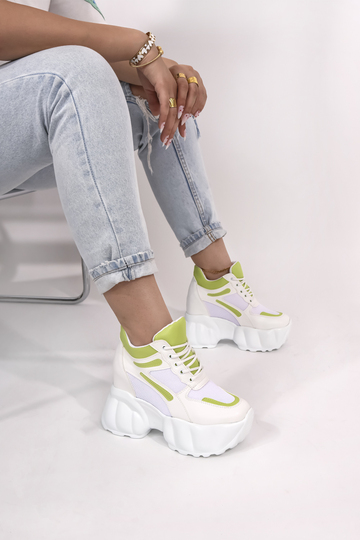 Sneakers με εσωτερικό τακούνια και σχέδιο ραφές - ΛΑΧΑΝΙ