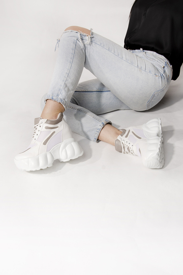 Sneakers με εσωτερικό τακούνια και σχέδιο ραφές - ΓΚΡΙ