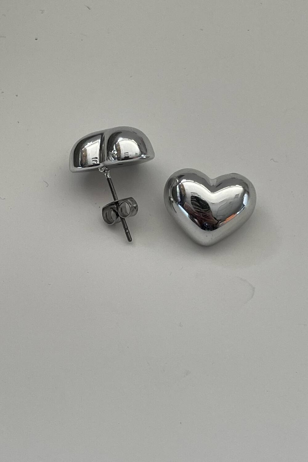 Σκουλαρίκια με σχήμα καρδιάς 