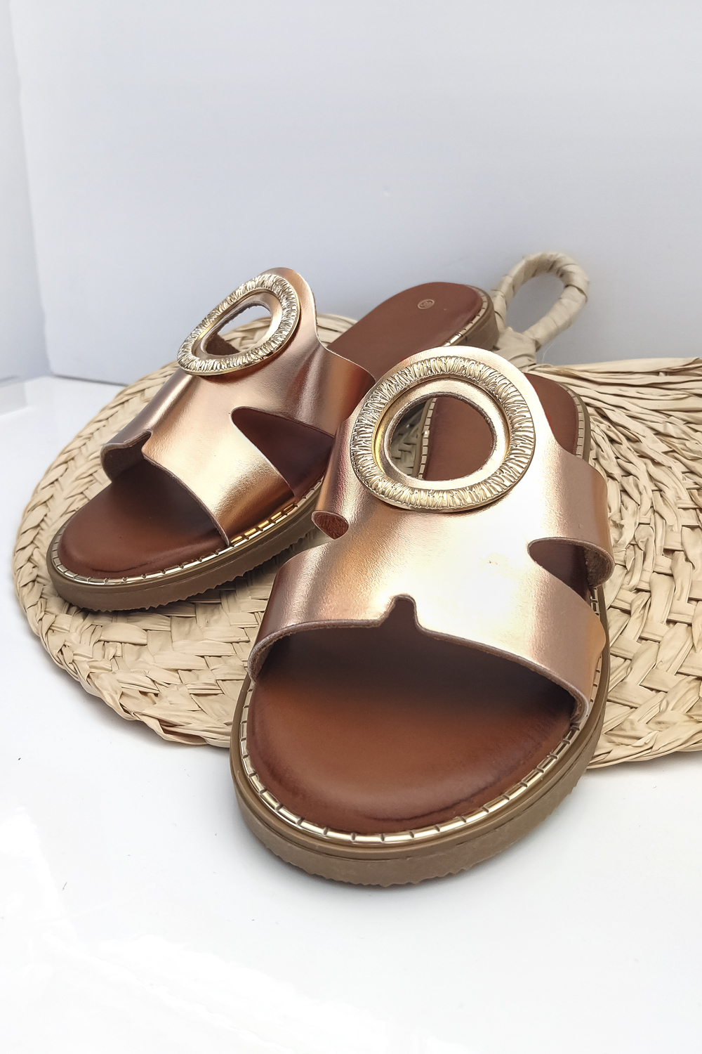 Flats με Διακοσμητικό Χρυσό Κύκλο