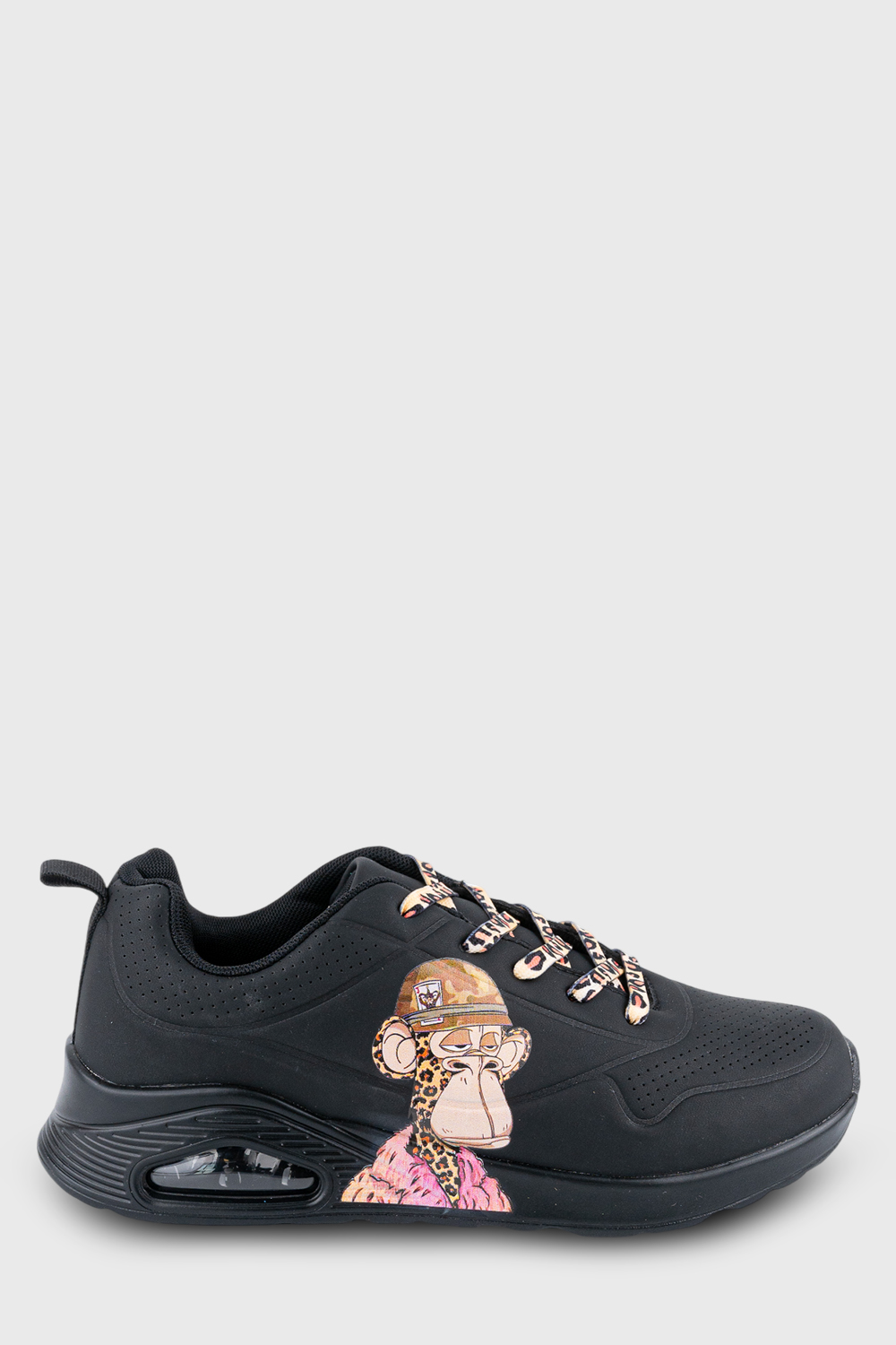 Sneaker αερόσολα με κούλ σχέδιο