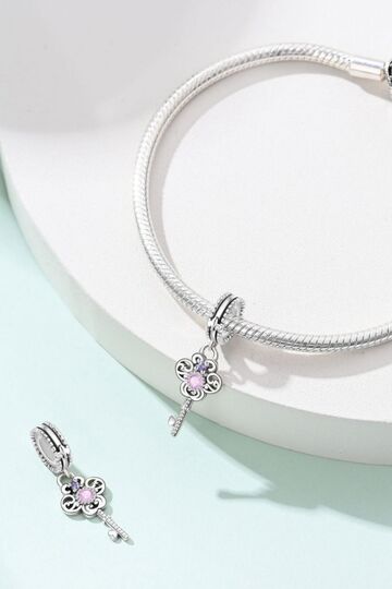 Σύμβολο Κλειδί με Ροζ και Μωβ Πετράδια - Silver Plating