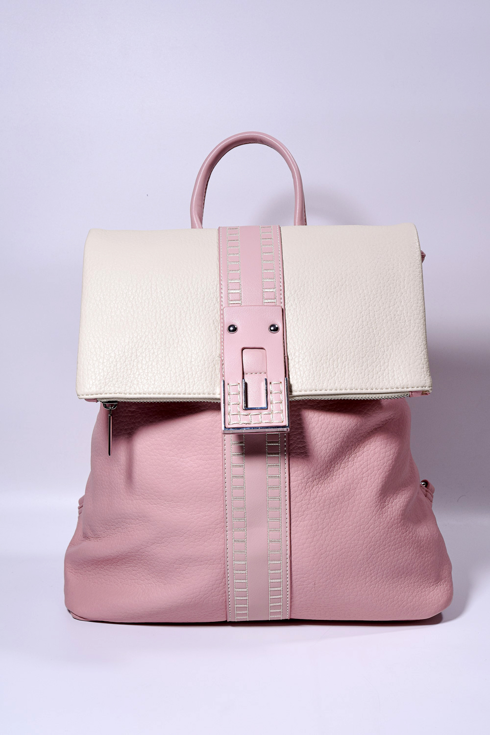 Backpack με Μοντέρνα Λεπτομέρεια