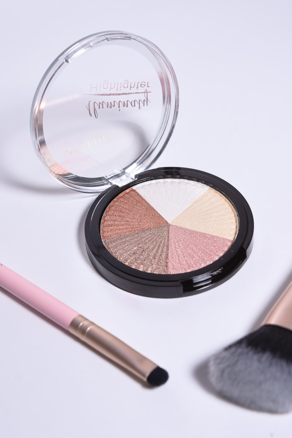 Iluminaty Highlighter