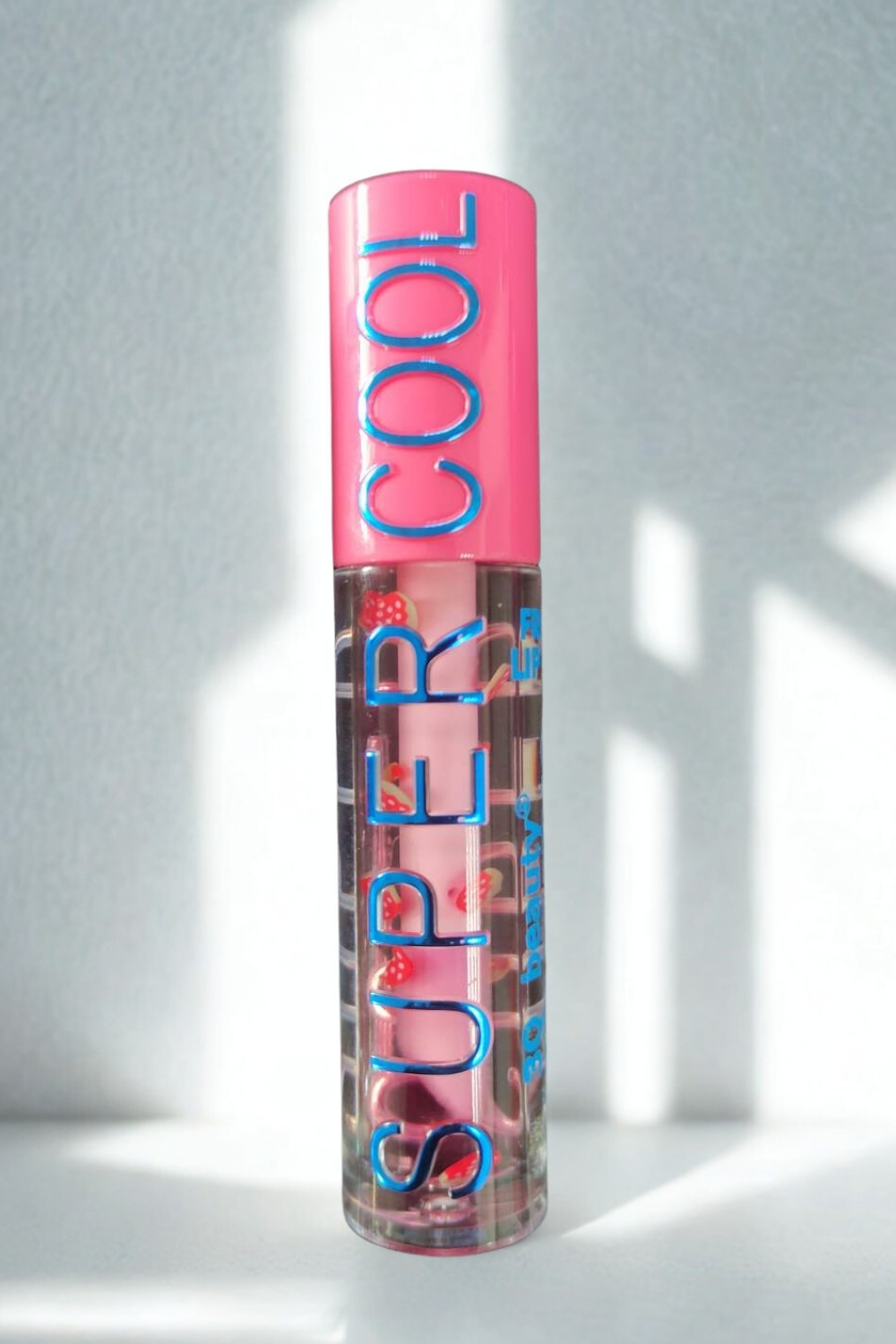 Supercool Fruit Lip Oil με Βιταμίνες
